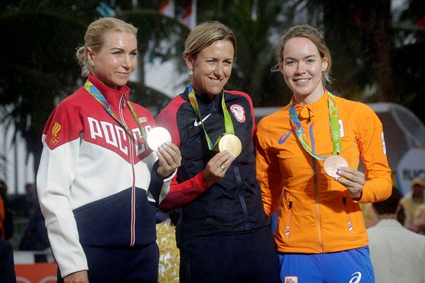 個人タイム・トライアルでもファンデルブレヘンは銅メダルを獲得