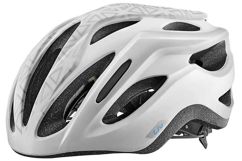 REV_LIV_COMP_MATTEWHITE_01