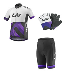 キッズアパレル